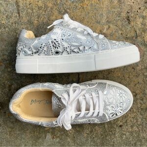 Betsey Johnson Extra Sparkly Reily Sneaker